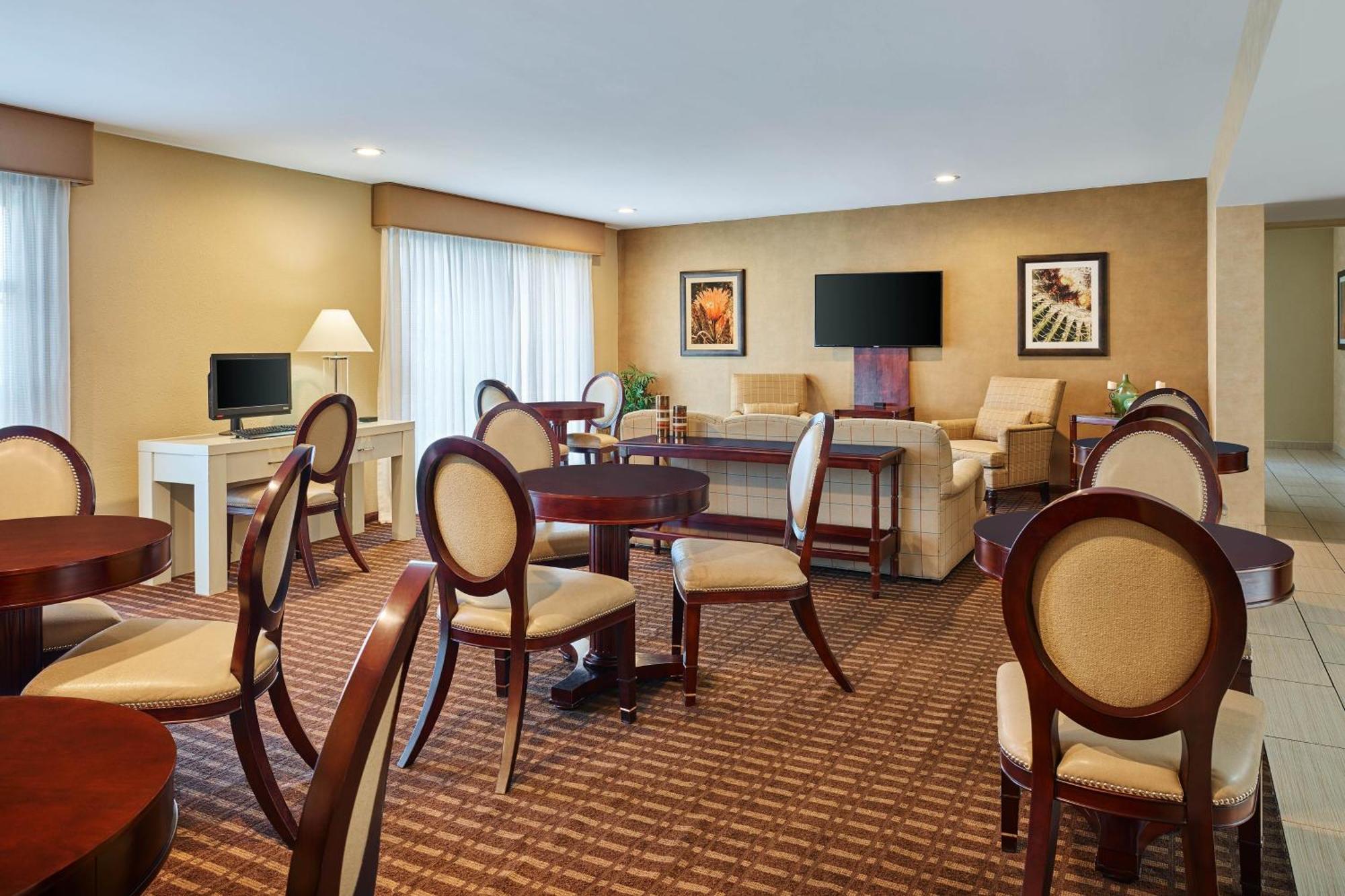 Sheraton Tucson Hotel & Suites Buitenkant foto